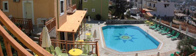 Perla Hotel อาเยีย เปลาเยีย ภายนอก รูปภาพ